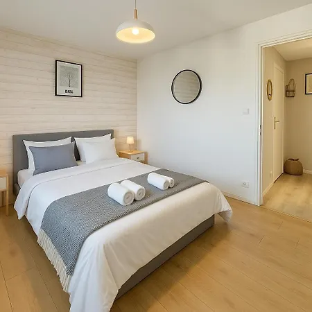 Daire Bel Lumineux - Quartier La Doutre - 4 Personnes -