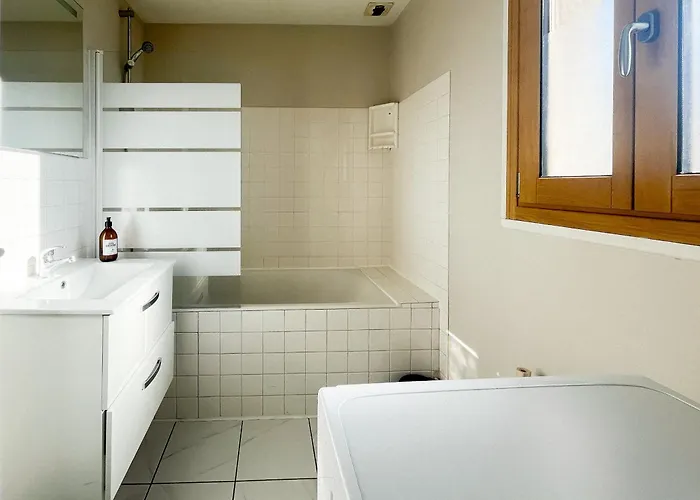 Daire Bel Lumineux - Quartier La Doutre - 4 Personnes -